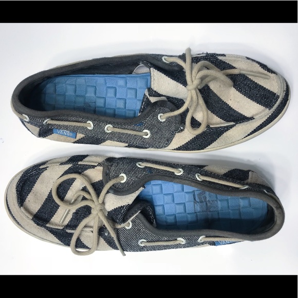 Vans Women’s Comfort Boat Shoes - Picture 2 of 4